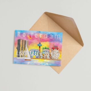R o t t e r d a m  m a r a t h o n

Eerlijk is eerlijk: met de stad Rotterdam heb ik eigenlijk niet zo veel. Maar ik denk dat dit de Vierdaagse van Rotterdam is. De trots van de stad. En voor een sportief evenement ben ik altijd te porren! (Niet dat ik ooit de 42,195 km heb aangetikt.. 😅)

Duizenden lopers die maanden hebben getraind. Supporters langs de kant die iedereen vooruit lijken te schreeuwen. 

Voor al die kilometers, doorzetters en finishlijn-helden tekende ik dit kaartje. Voor iemand die straks de eindstreep haalt. Of voor iemand die je onderweg een extra duwtje in de rug wilt geven.

Misschien ken jij ook wel iemand die op 12 april aan de start staat.

Een klein kaartje met een groot:
Wat ben ik trots op je.

Het kaartje is nu te vinden in mijn webshop.

#marathonrotterdam #hardlopen #kaartjesturen #rotterdam